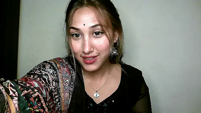 Snapshot of Princess_noorjahan chatting on 03.02.25 Princess noorjahan online show from 03.02.25