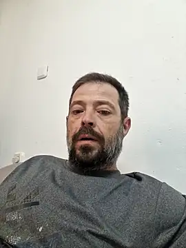 Snapshot of zefside42 chatting on 10.06.25 zefside42 online show from 10.06.25