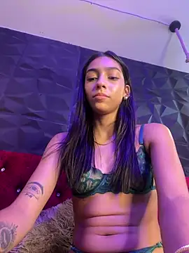 Snapshot of Ema_azel chatting on 03.12.25 Ema azel online show from 03.12.25