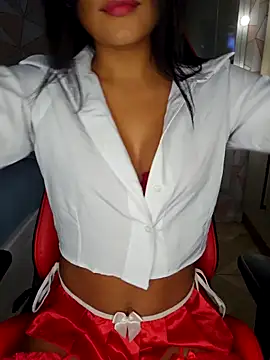 Snapshot of moreninhasilva chatting on 10.09.25 moreninhasilva online show from 10.09.25