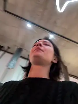 Snapshot of BabeRainbow chatting on 02.06.25 BabeRainbow online show from 02.06.25