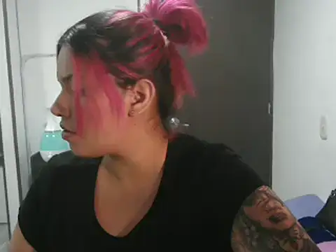 CarolinaRincon online show from 03.04.25