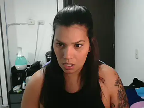 CarolinaRincon online show from 03.05.25