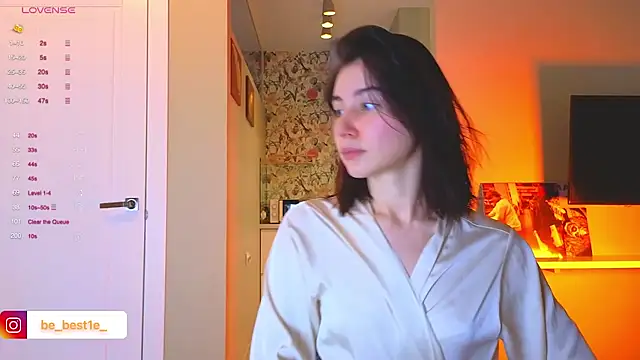 Snapshot of Vostok-6 chatting on 01.24.25 Vostok-6 online show from 01.24.25