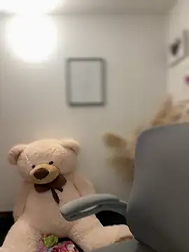 Snapshot of Zarah_Blare chatting on 09.16.25 Zarah Blare online show from 09.16.25