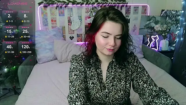 Snapshot of ss-katekisa-ss chatting on 12.10.24 ss-katekisa-ss online show from 12.10.24