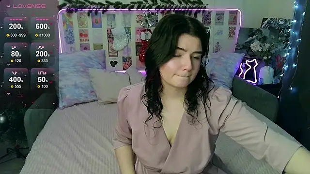 Snapshot of ss-katekisa-ss chatting on 12.15.24 ss-katekisa-ss online show from 12.15.24