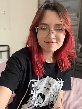 Snapshot of Evangeline_Lawrence_ chatting on 02.17.25 Evangeline Lawrence online show from 02.17.25