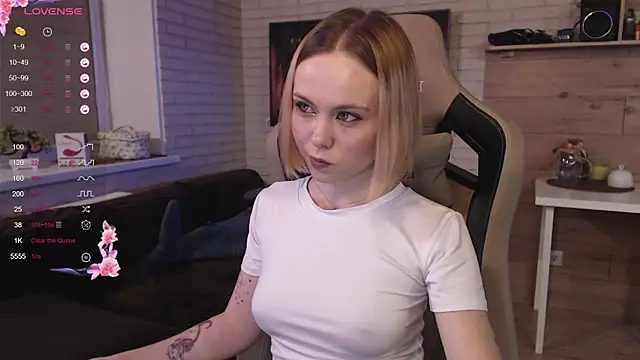 lucy mirror online show from 09.13.25