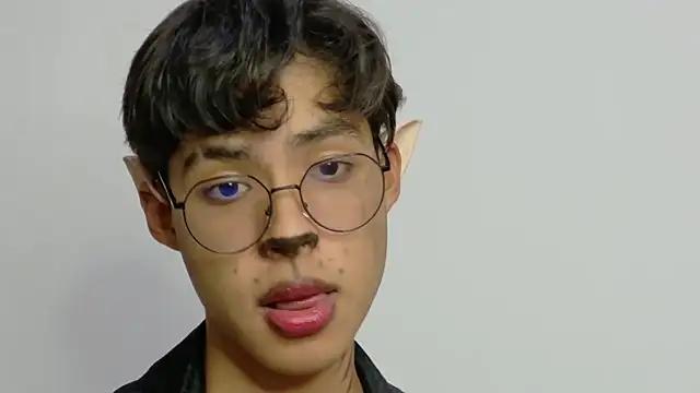 Snapshot of Jacotnk chatting on 01.25.25 Jacotnk online show from 01.25.25