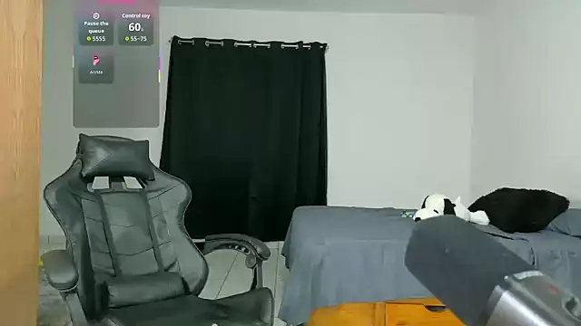 Snapshot of Jacotnk chatting on 09.12.25 Jacotnk online show from 09.12.25