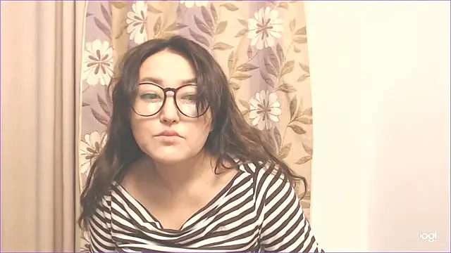 Snapshot of hrnyteacher chatting on 03.22.25 hrnyteacher online show from 03.22.25