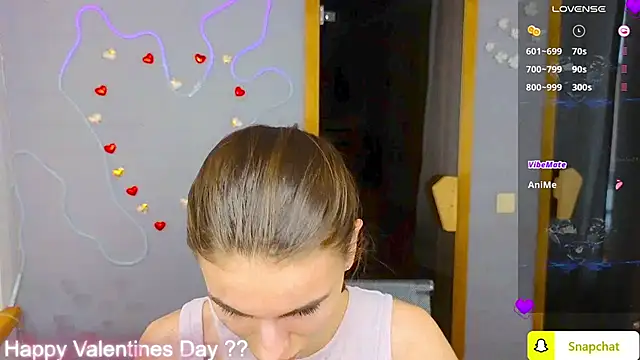 Snapshot of EmmyGreans chatting on 02.16.25 EmmyGreans online show from 02.16.25