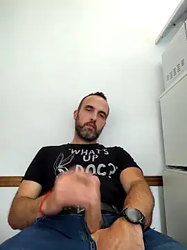 Snapshot of leon3875 chatting on 03.06.25 leon3875 online show from 03.06.25