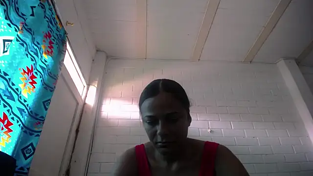 Snapshot of GiveLove1 chatting on 02.20.25 GiveLove1 online show from 02.20.25