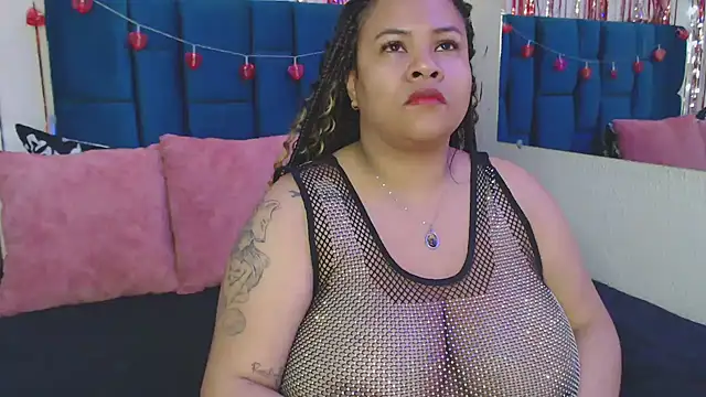 Snapshot of alba_sex10 chatting on 03.21.25 alba sex10 online show from 03.21.25