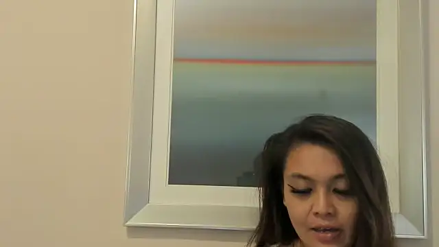 Snapshot of TheAsianFantasy chatting on 09.22.25 TheAsianFantasy online show from 09.22.25