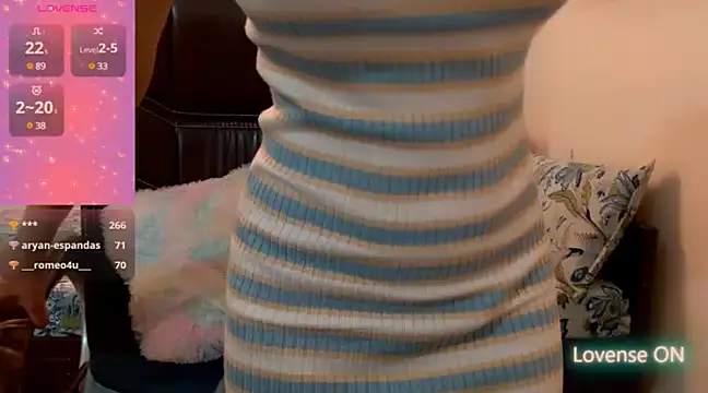 Snapshot of adore_khushbu chatting on 12.19.24 adore khushbu online show from 12.19.24