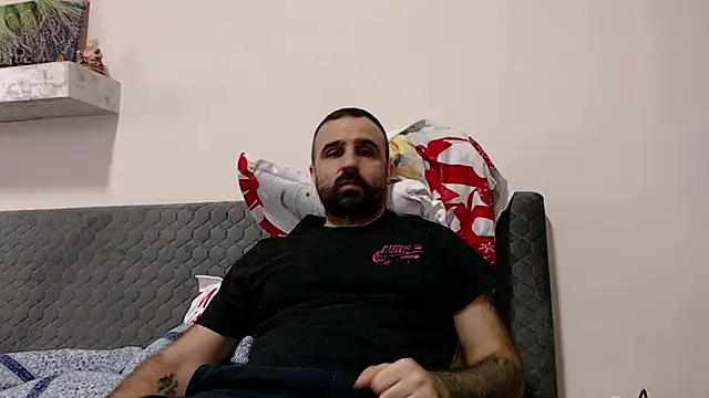 Snapshot of ivat80 chatting on 01.12.25 ivat80 online show from 01.12.25