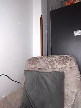 Snapshot of shirazz_najmm chatting on 10.16.25 shirazz najmm online show from 10.16.25