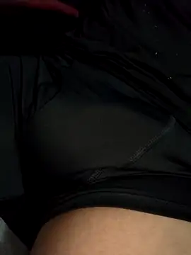 Snapshot of crmm90 chatting on 10.28.25 crmm90 online show from 10.28.25