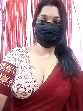 Snapshot of Beauty-khan chatting on 02.15.25 Beauty-khan online show from 02.15.25