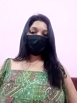 Snapshot of Beauty-khan chatting on 03.13.25 Beauty-khan online show from 03.13.25