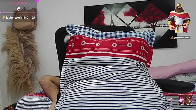 Snapshot of umarany chatting on 12.28.24 umarany online show from 12.28.24