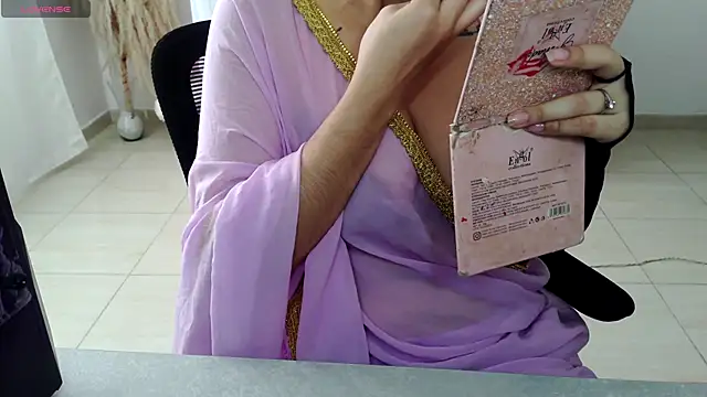 Snapshot of umarany chatting on 03.04.25 umarany online show from 03.04.25