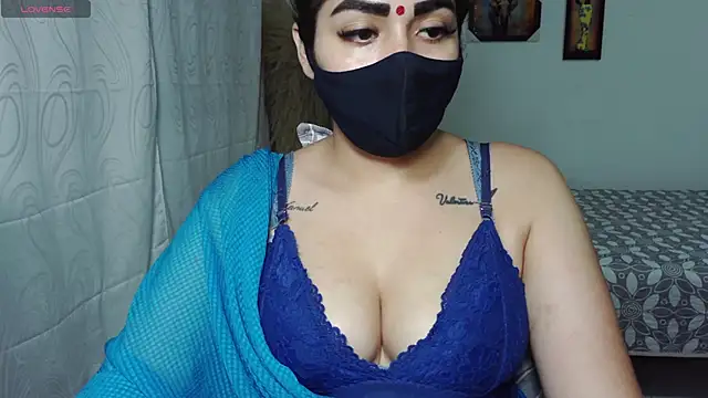 Snapshot of umarany chatting on 10.02.25 umarany online show from 10.02.25