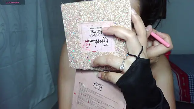 Snapshot of umarany chatting on 10.17.25 umarany online show from 10.17.25