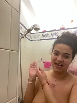 Snapshot of rafamarianoofc chatting on 02.26.25 rafamarianoofc online show from 02.26.25