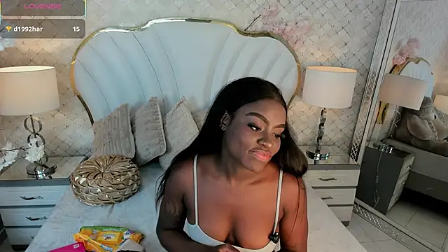 Snapshot of IsabellaBromsS chatting on 09.15.25 IsabellaBromsS online show from 09.15.25