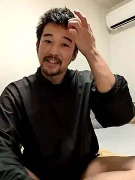 Snapshot of KOUHEY2023 chatting on 01.19.25 KOUHEY2023 online show from 01.19.25