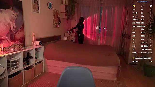 Snapshot of Jantrlatex chatting on 01.14.25 Jantrlatex online show from 01.14.25