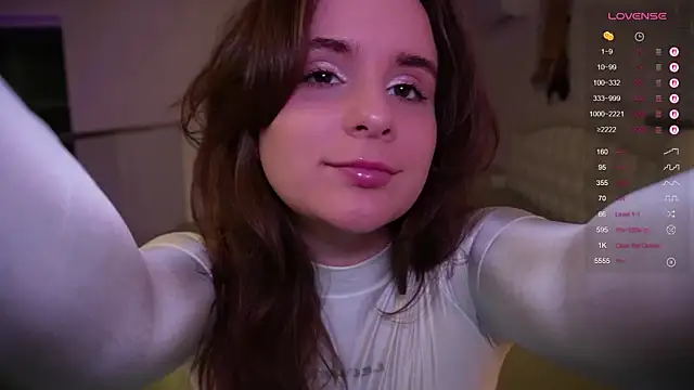 Snapshot of Jantrlatex chatting on 10.07.25 Jantrlatex online show from 10.07.25