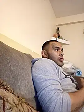 Snapshot of Houstonslong1 chatting on 12.24.24 Houstonslong1 online show from 12.24.24