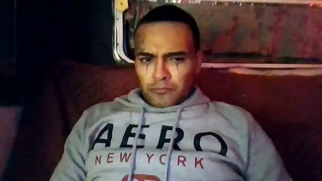 Snapshot of Houstonslong1 chatting on 01.02.25 Houstonslong1 online show from 01.02.25