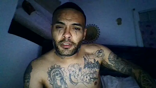 Snapshot of Houstonslong1 chatting on 01.16.25 Houstonslong1 online show from 01.16.25