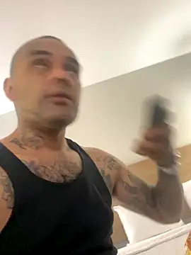 Snapshot of Houstonslong1 chatting on 09.19.25 Houstonslong1 online show from 09.19.25