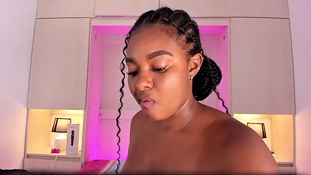 tamaraa smiith online show from 01.18.25