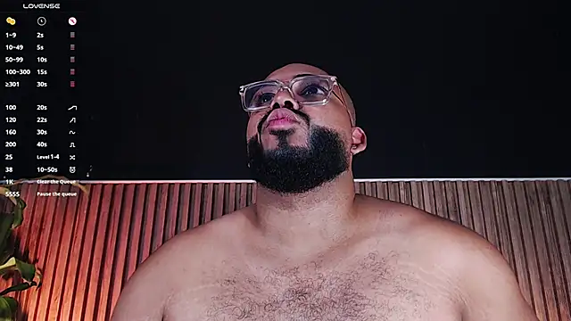 Snapshot of DilanJonnes_ chatting on 03.18.25 DilanJonnes online show from 03.18.25