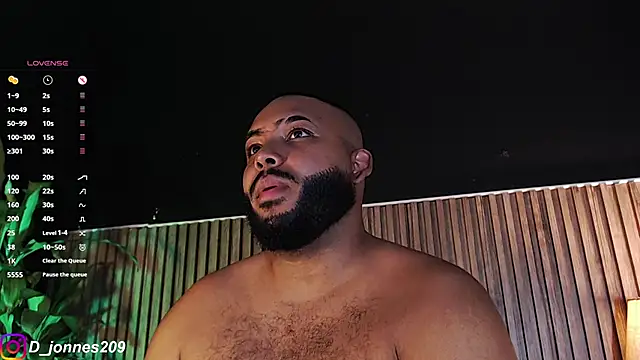 Snapshot of DilanJonnes_ chatting on 10.02.25 DilanJonnes online show from 10.02.25