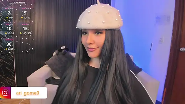 Snapshot of ArigyGomez chatting on 02.12.25 ArigyGomez online show from 02.12.25