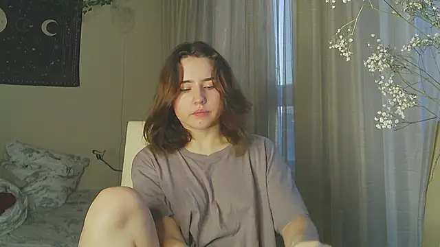 Snapshot of Aurora_workerr chatting on 02.25.25 Aurora workerr online show from 02.25.25