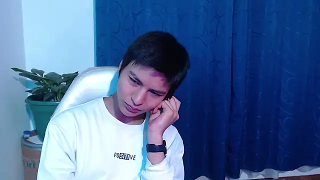 alanprince44 online show from 01.22.25