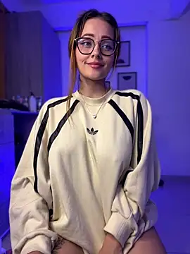 Snapshot of Miss-Abbii chatting on 03.02.25 Miss-Abbii online show from 03.02.25