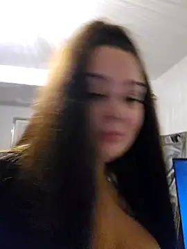 Snapshot of Britishbella chatting on 12.26.24 Britishbella online show from 12.26.24