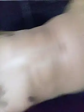 Snapshot of maikinhopL chatting on 11.04.25 maikinhopL online show from 11.04.25