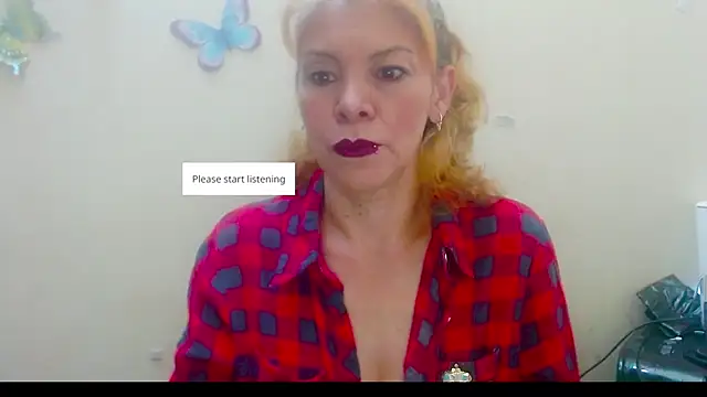 Snapshot of electra-mommy chatting on 09.20.25 electra-mommy online show from 09.20.25